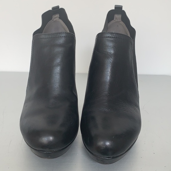 Platform booties with heels in black leather - Picture 2 of 6